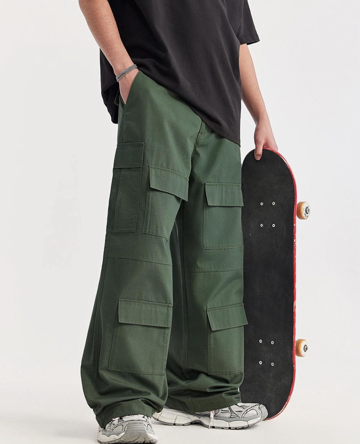 VIII-Flap Cargo Pants