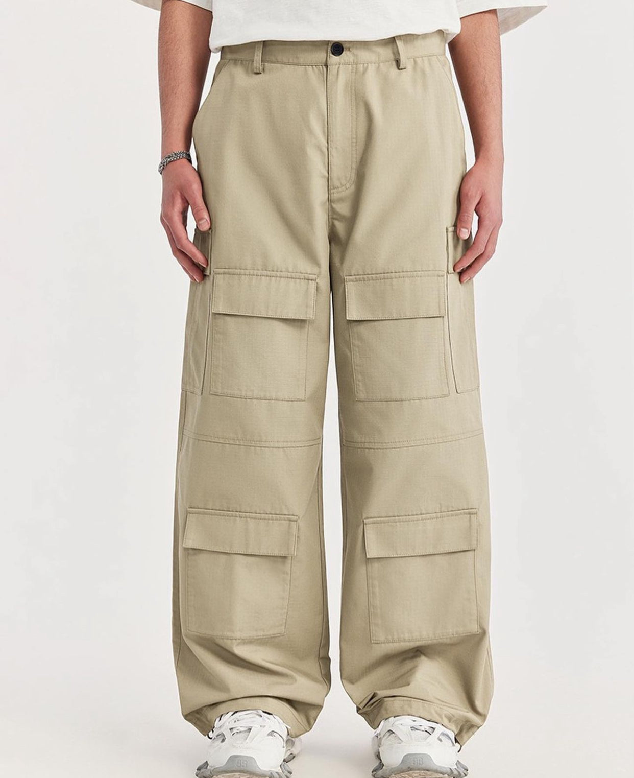 VIII-Flap Cargo Pants