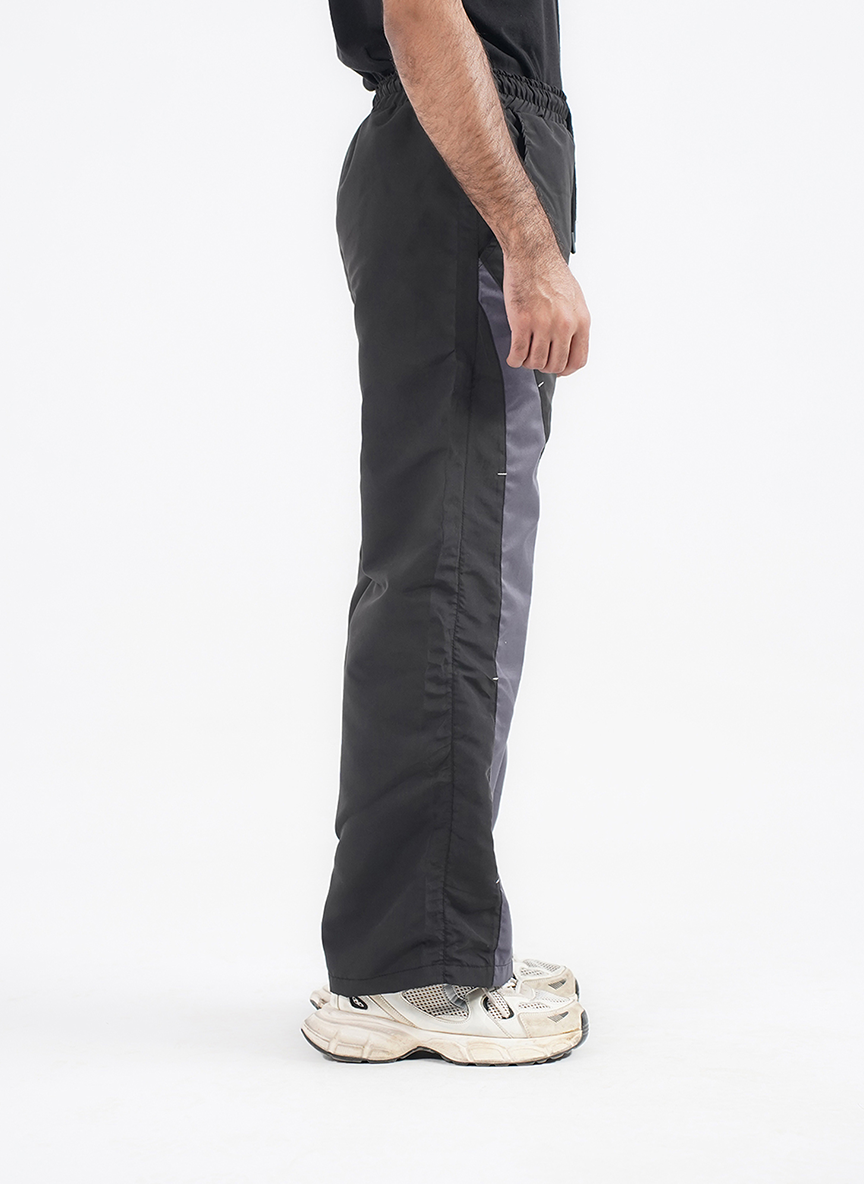 Loose-fit Panel Tracks